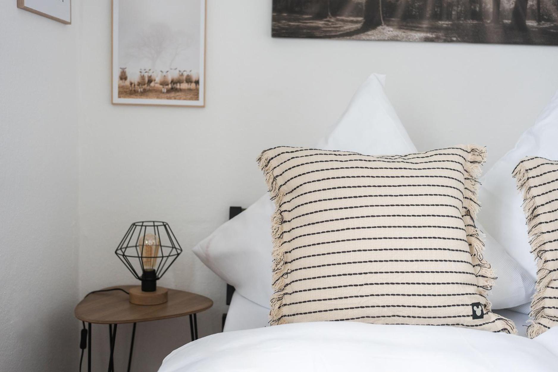 1-4 Gaeste Wohnung W-Lan, Netflix, Amazon, Parken, Arbeitsplatz, 24H Check In ,Vollausgestattet Kueche, Handtuecher Seife U,V,M Fuer Geschaeftsreisende, Paare, Familien , Datteln Eksteriør billede